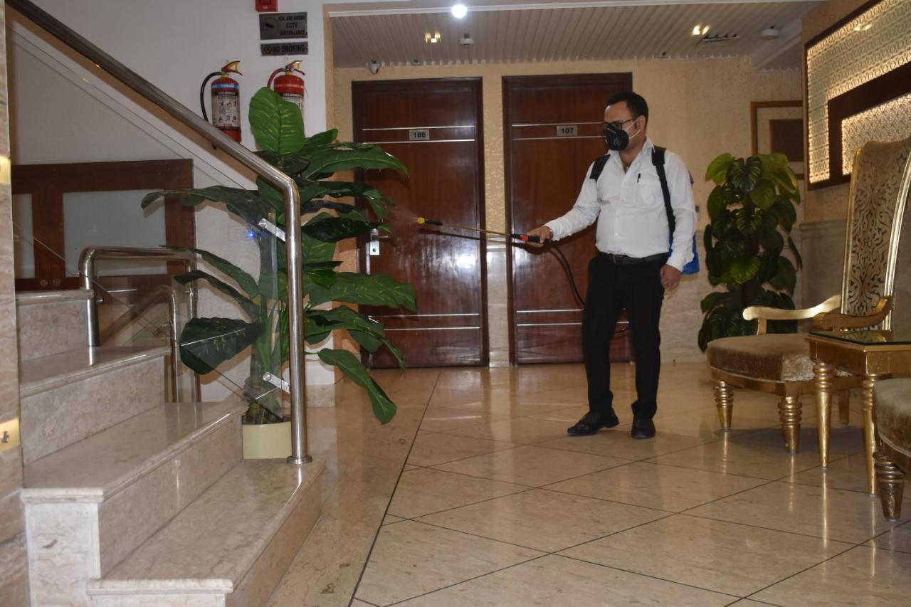 فندق سواران بالاس دلهي المظهر الخارجي الصورة