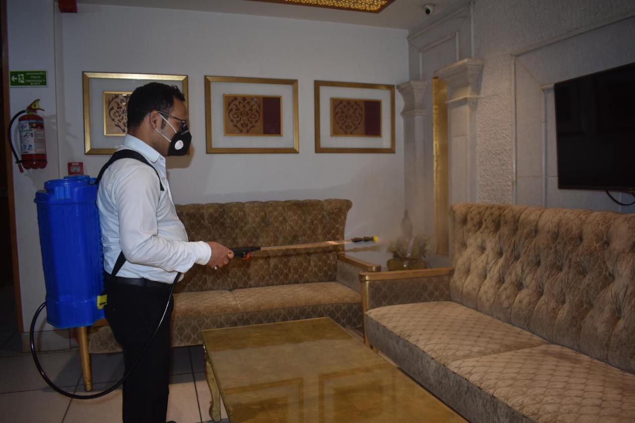 فندق سواران بالاس دلهي المظهر الخارجي الصورة